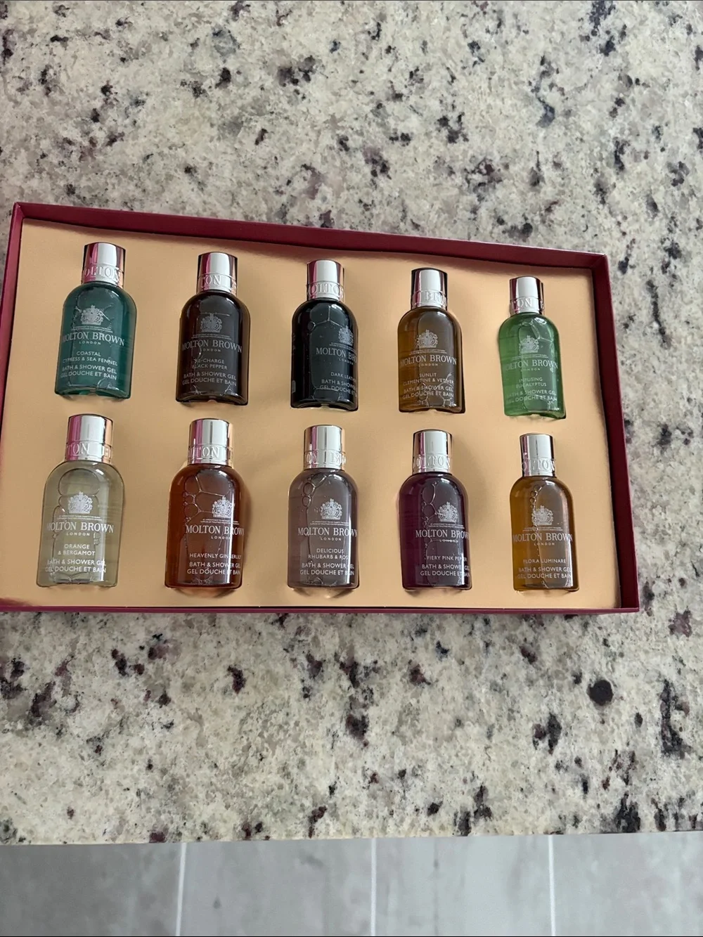 Molton brown unused travel body wash set